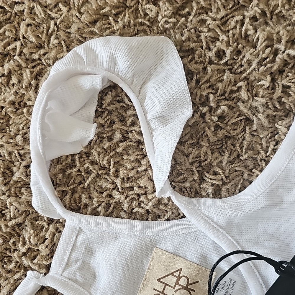 NWT Chaser Ribbed Racerback Tank Ruffle Medium Stretch - Picture 4 of 6